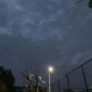 光溜溜的美女素材图片
