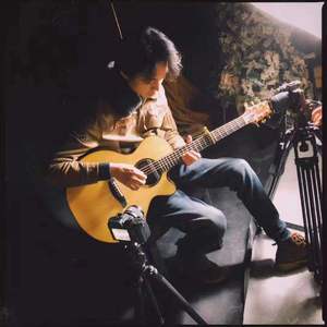 光溜溜的美女素材图片
